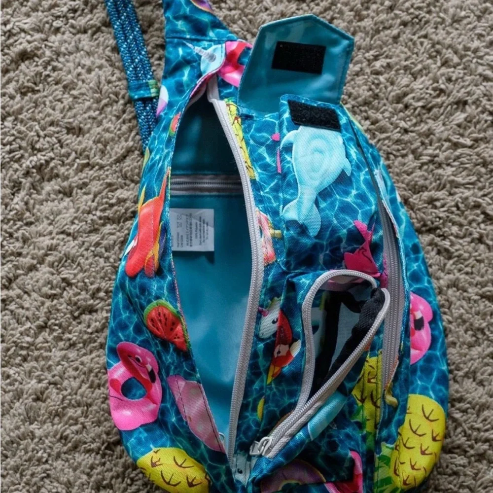 Kavu Mini Rope Sling Bag Float Riot - Picture 4 of 8